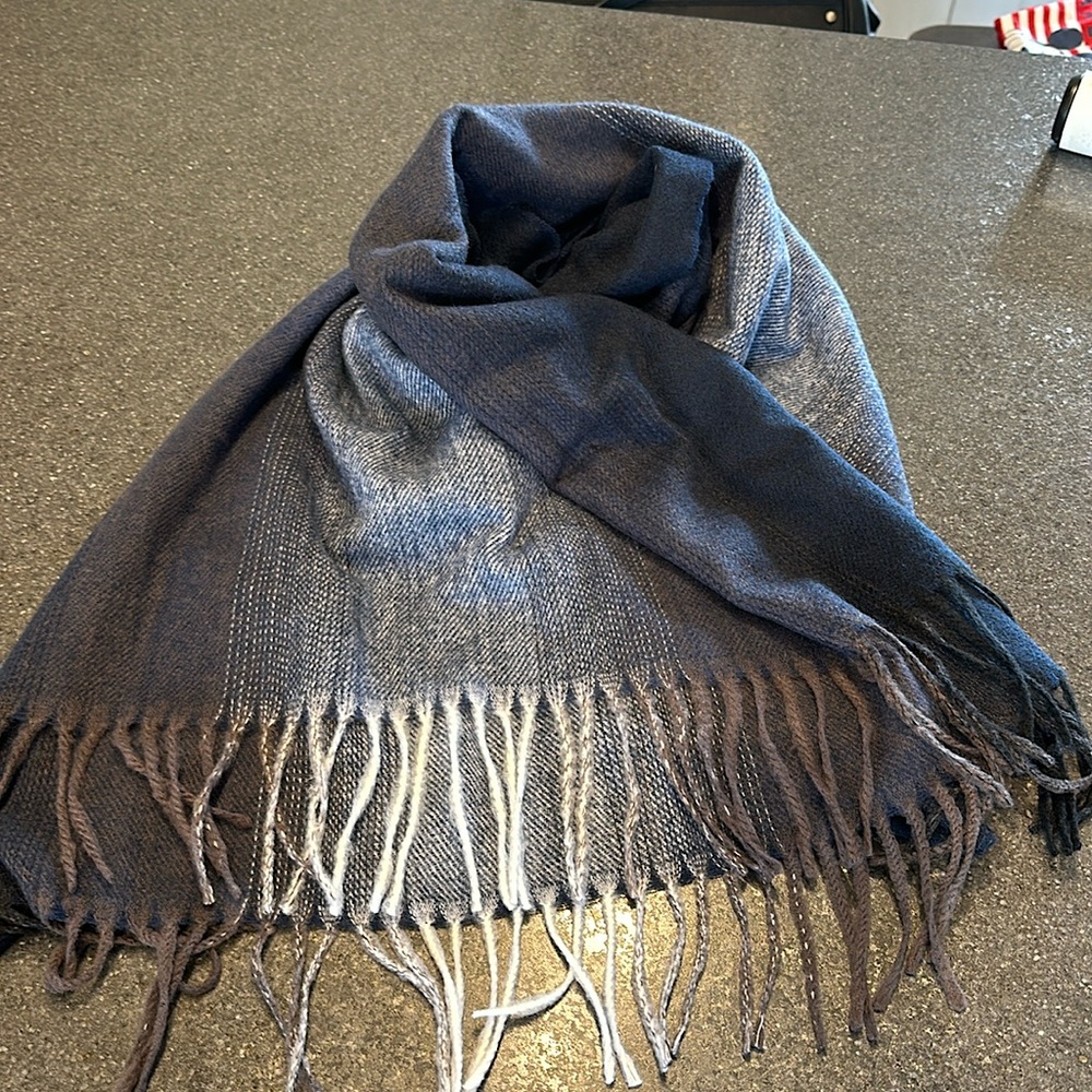 Ombré Blue Fleece Scarf